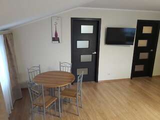 Хостелы SWEEThostel Винница Кровать в общем номере с 4 кроватями-41