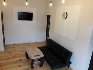 Хостелы SWEEThostel Винница Кровать в общем номере с 4 кроватями-71