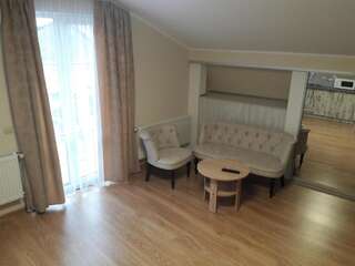 Хостелы SWEEThostel Винница Кровать в общем номере с 4 кроватями-77